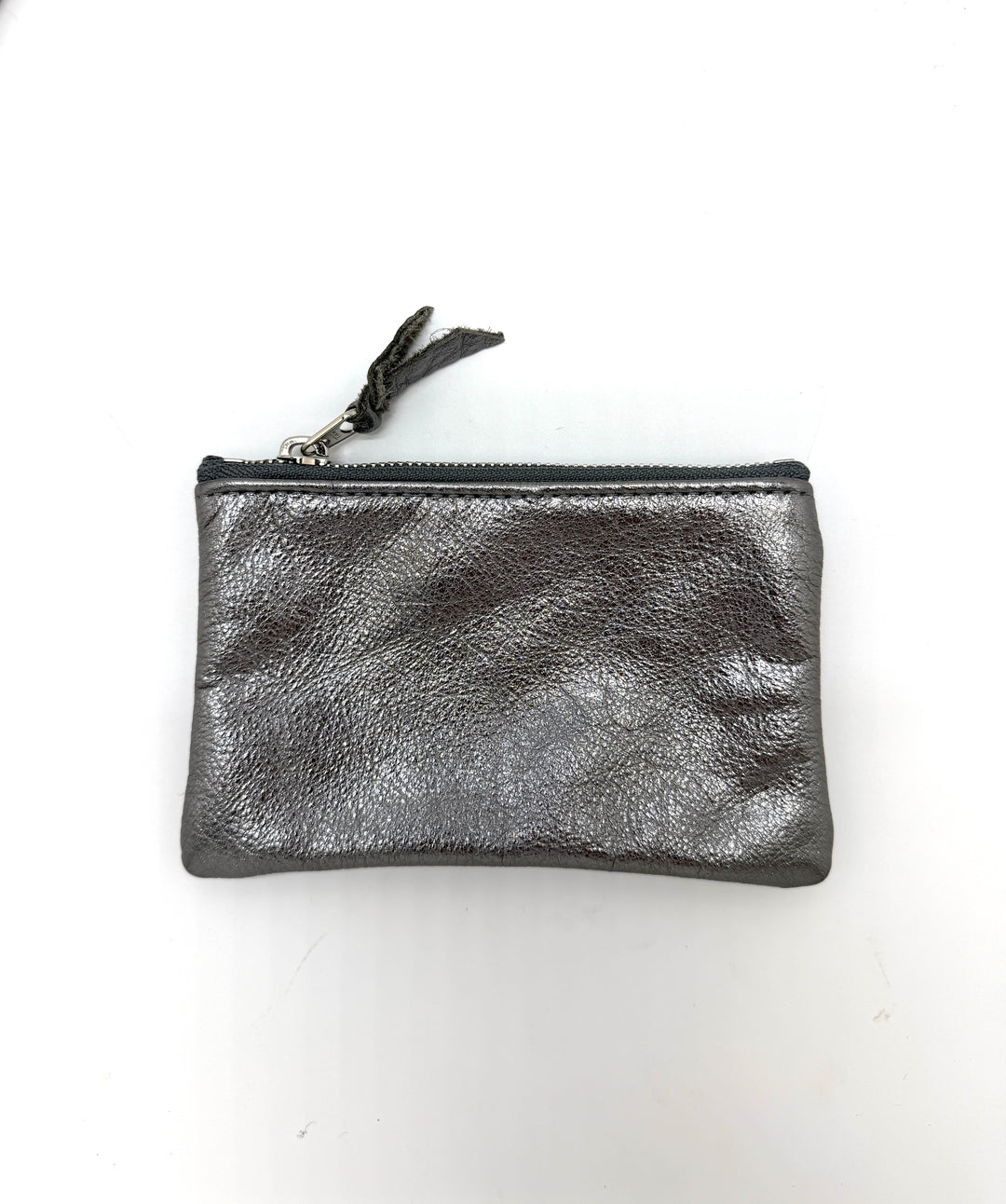 silver leather pouch with a zipper on a white background#color_pewter-leather