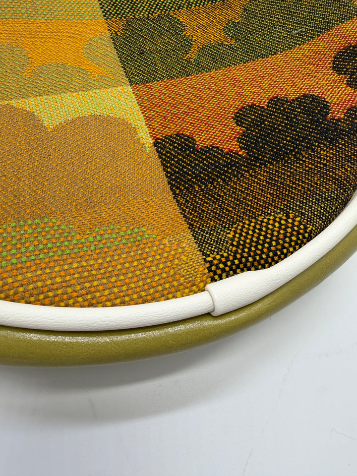 Close-up of a camouflage-patterned headband with a white band on a white background#color_citrine-clouds-airplane-fabric