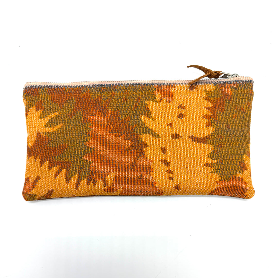 Woven pouch with autumn leaf pattern on a white background#color_orange-ferns