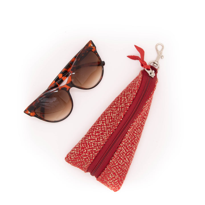 Glasses Cases made in USA#color_red-tweed