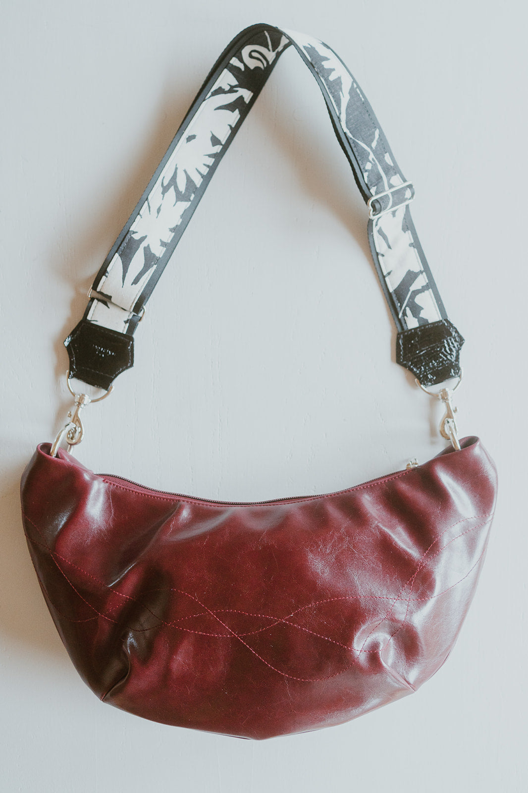 Womens Hobo Purse - Foxtrot Medium Topstitch Hobo Bag - Wine Vegan Leather#color_wine