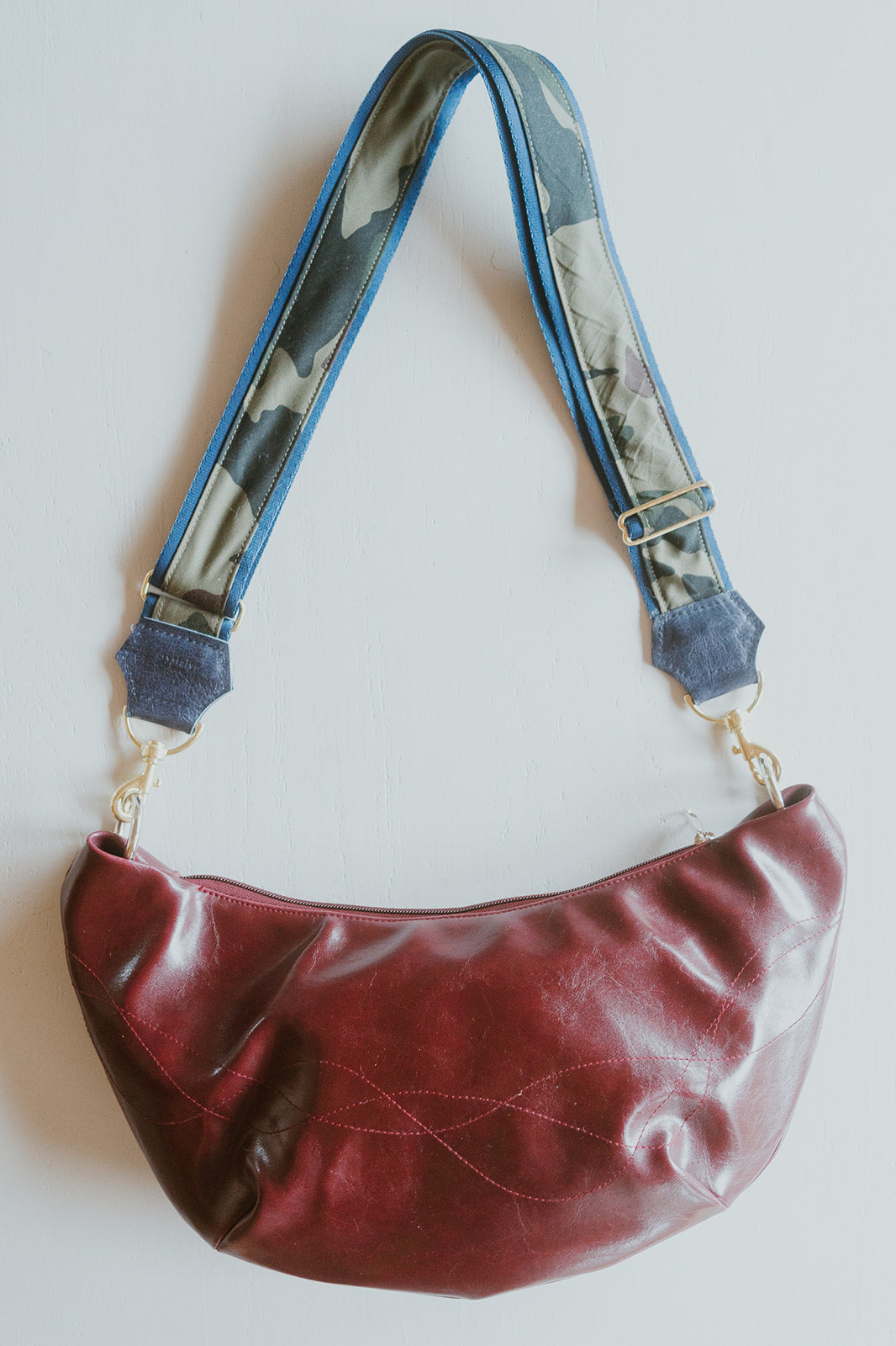 Womens Hobo Purse - Foxtrot Medium Topstitch Hobo Bag - Wine Vegan Leather#color_wine