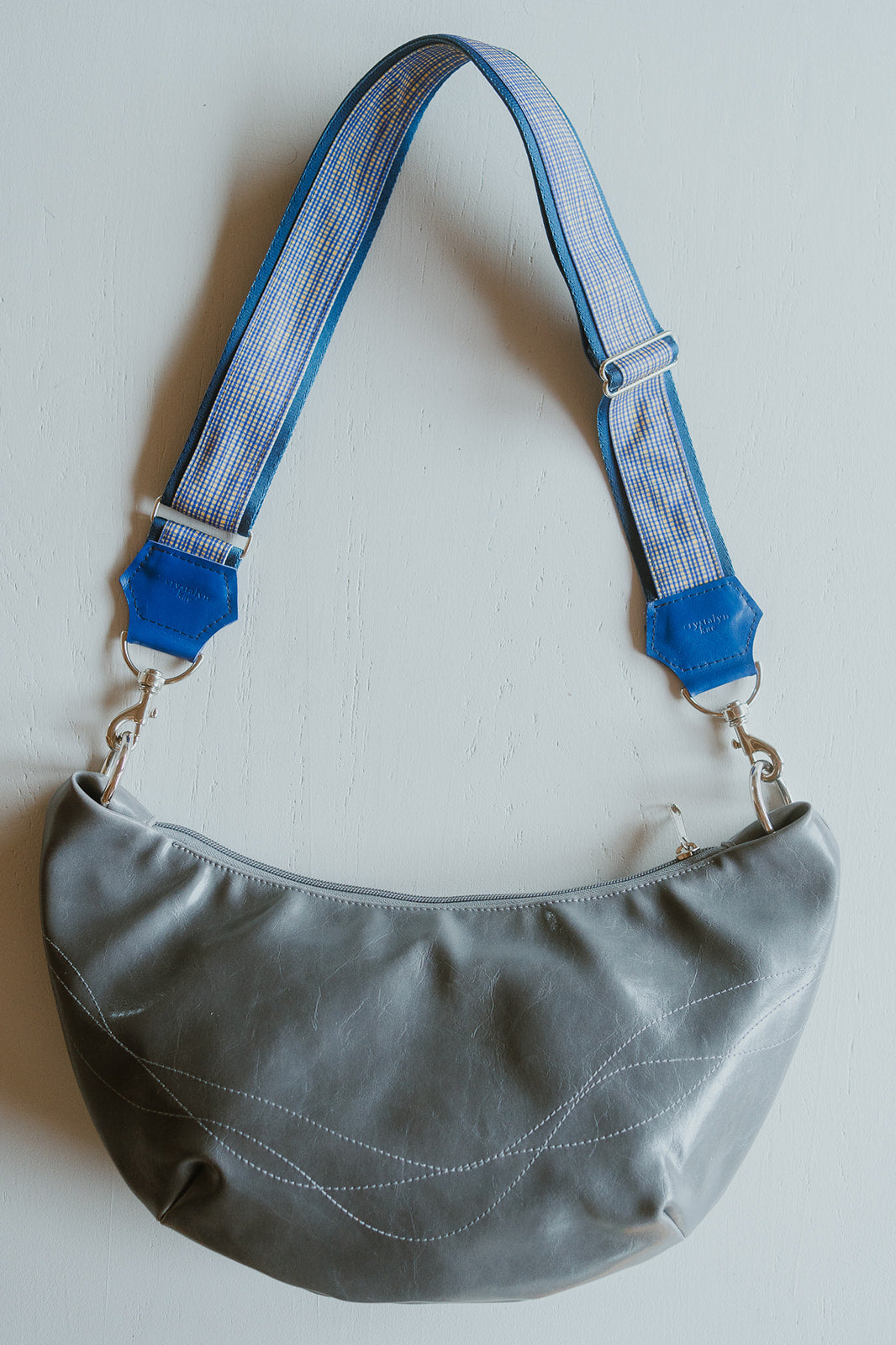 Womens Hobo Purse - Foxtrot Medium Topstitch Hobo Bag - Grey Vegan Leather#color_grey