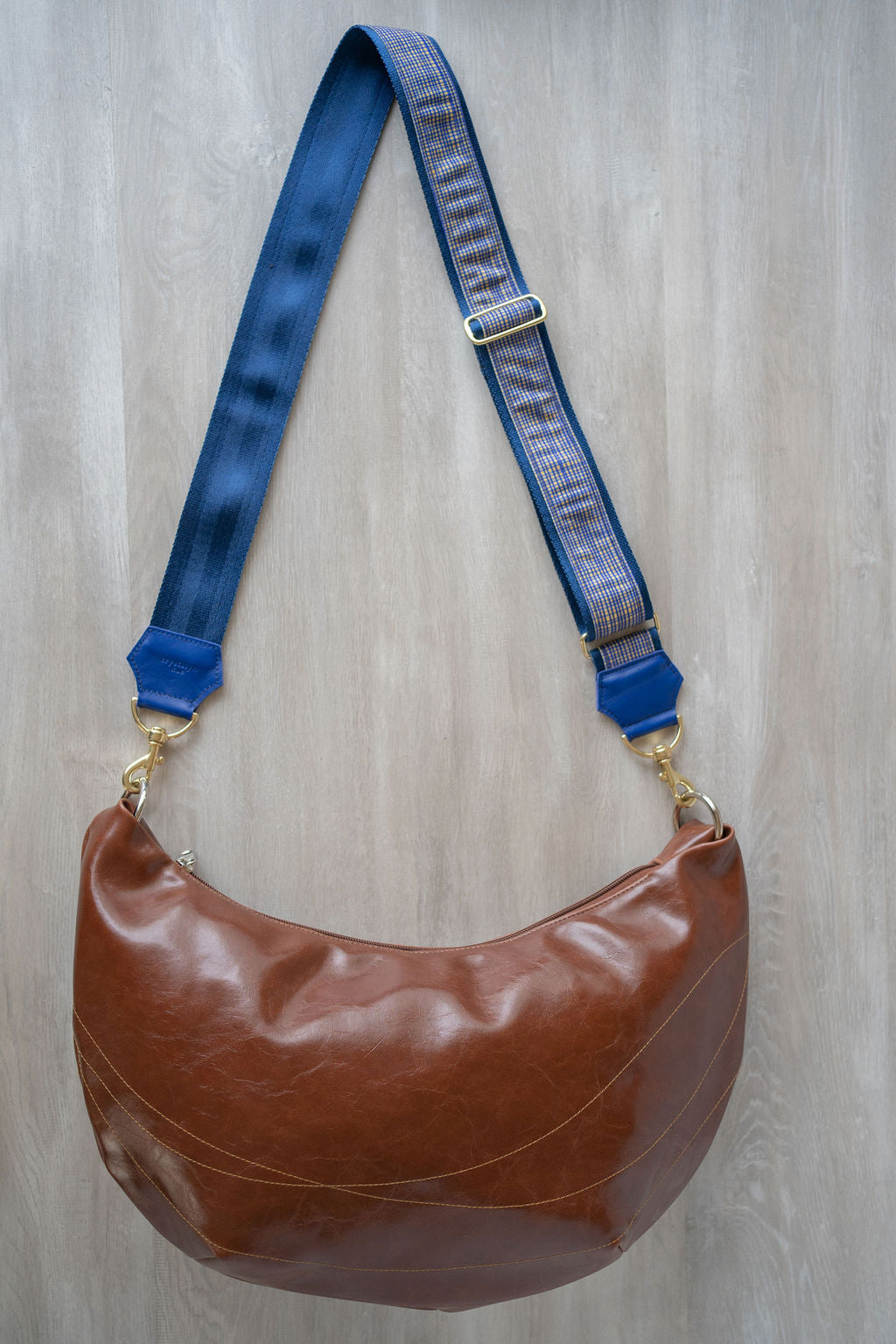 Womens Hobo Purse - Foxtrot Medium Topstitch Hobo Bag - Ale Brown Vegan Leather#color_ale-brown