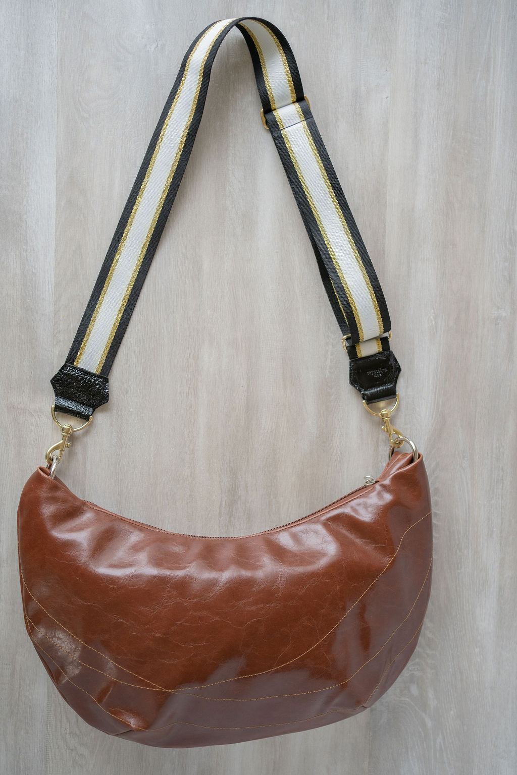 Womens Hobo Purse - Foxtrot Medium Topstitch Hobo Bag - Ale Brown Vegan Leather#color_ale-brown