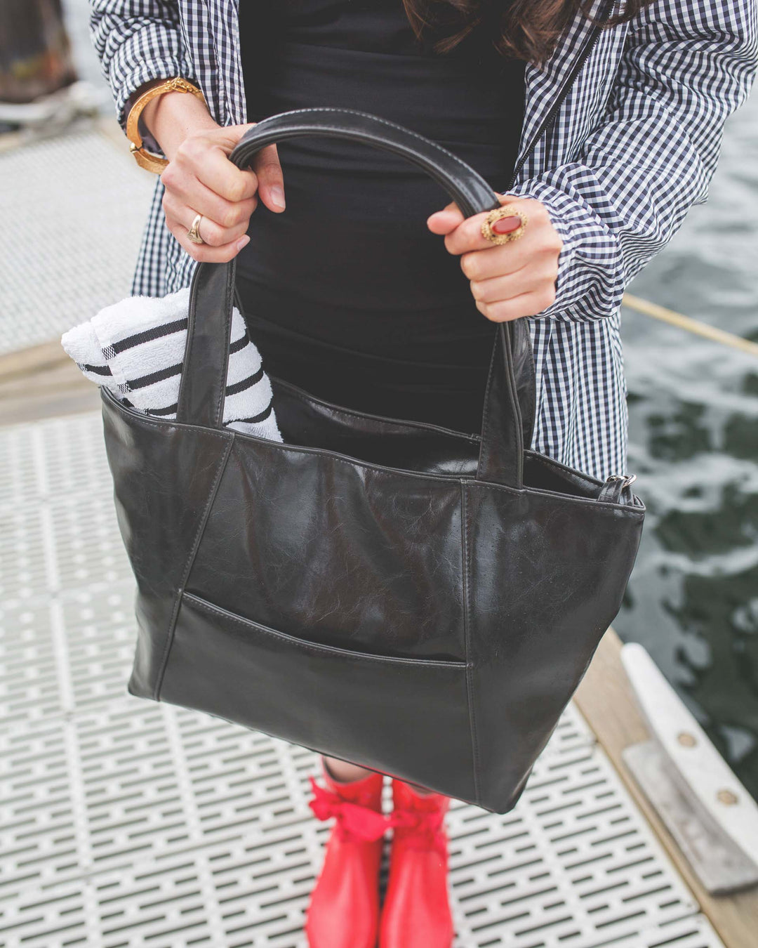 Troubadour Laptop Tote - Navy Vegan Leather #color_black